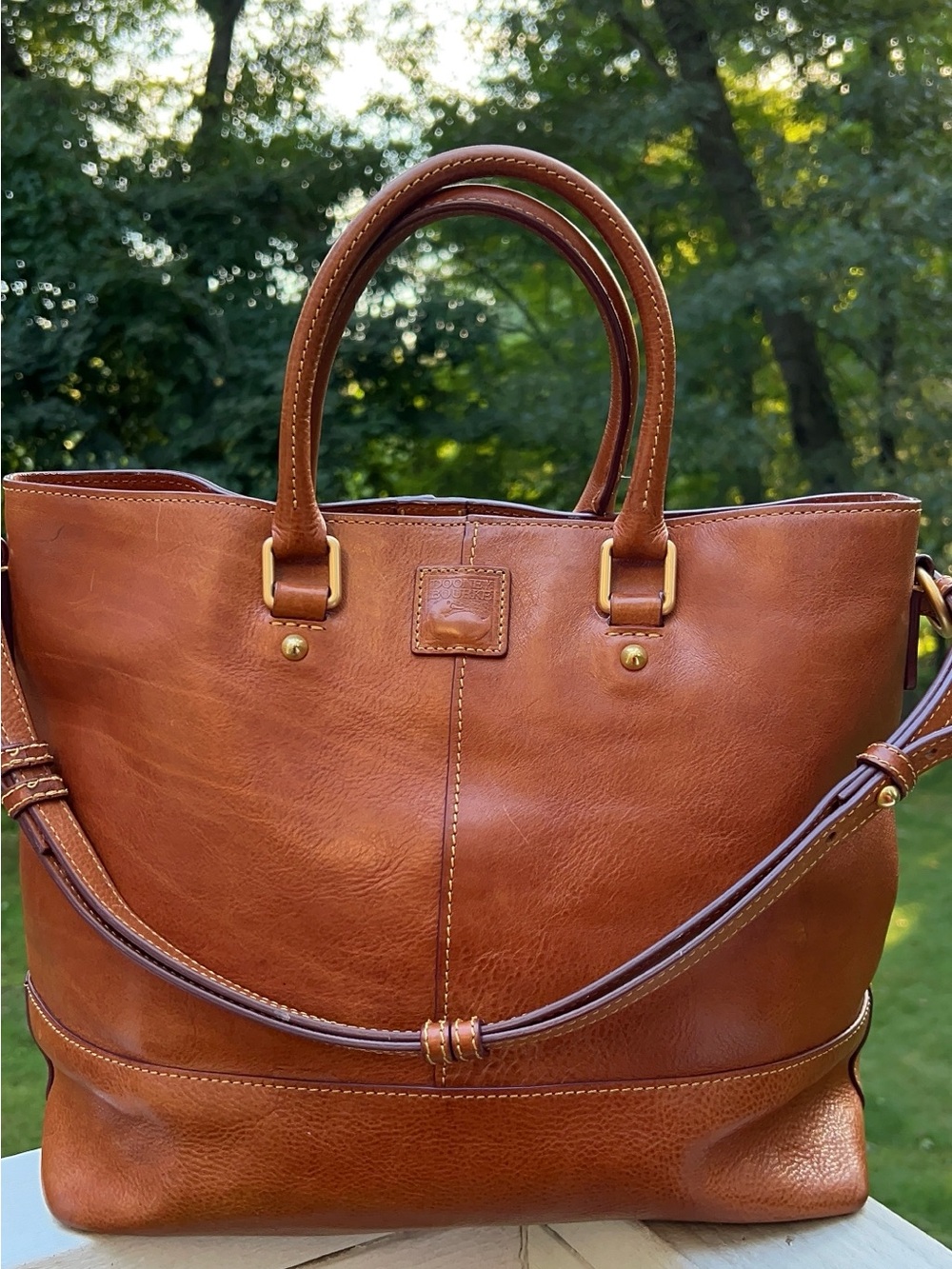 DOONEY AND BOURKE LARGE FLORENTINE CHELSEA HOBO SATCHEL BAG